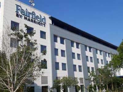 מלון Fairfield By Marriott אחמדאבאד מראה חיצוני תמונה